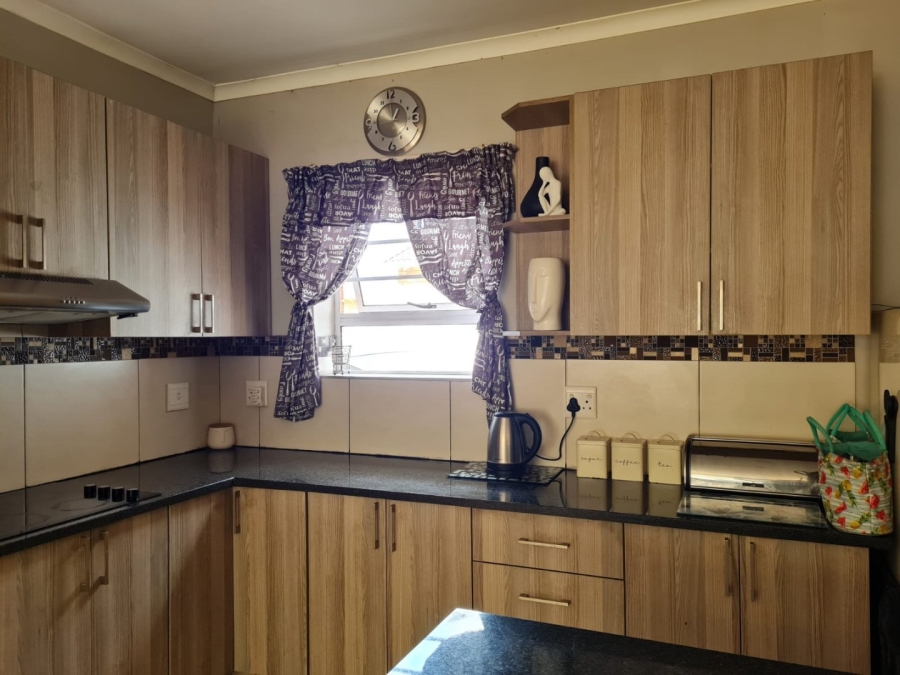 3 Bedroom Property for Sale in Pinelands Eastern Cape